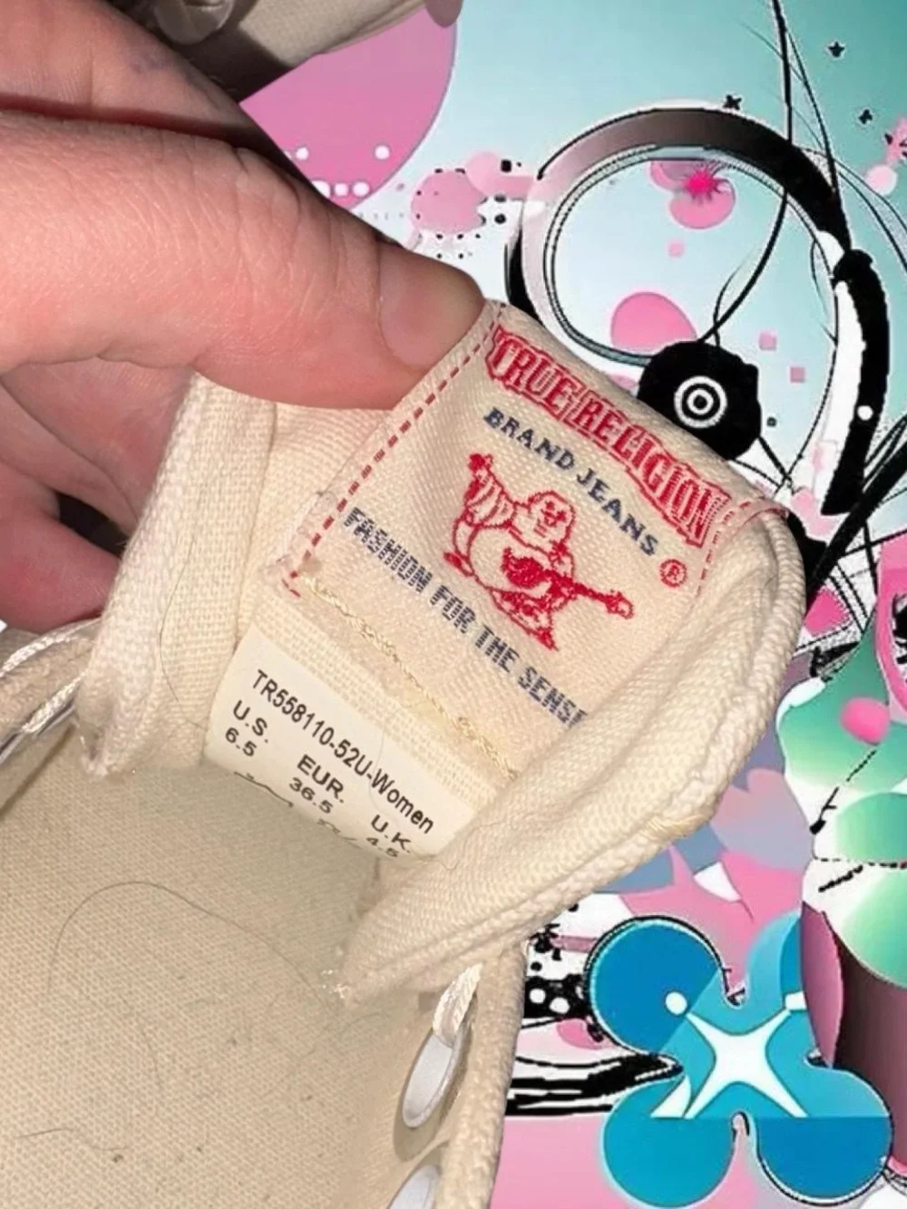 vtg y2k true religion sneakers - fits like sz 5.5 AGE FLAWS